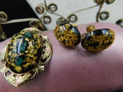 gold fleck ears 1 20 view